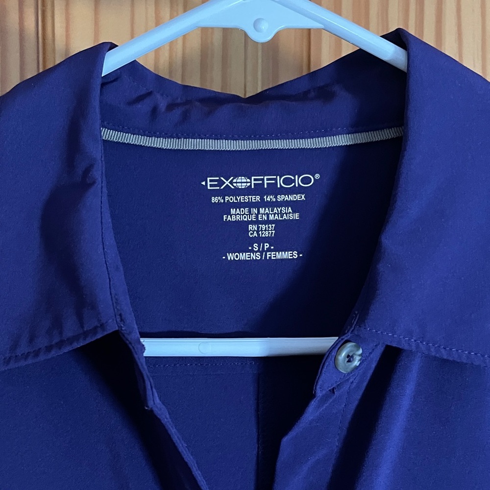 Women’s ExOfficio Shirt, size S/P Eggplant-purple color - Picture 4 of 11